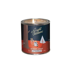 Bougie à la citronnelle - A night outdoors